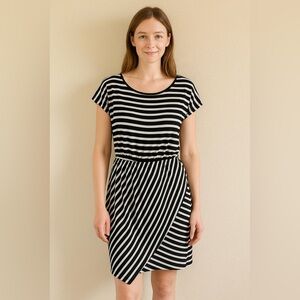 White House Black Market Monochrome Striped Top